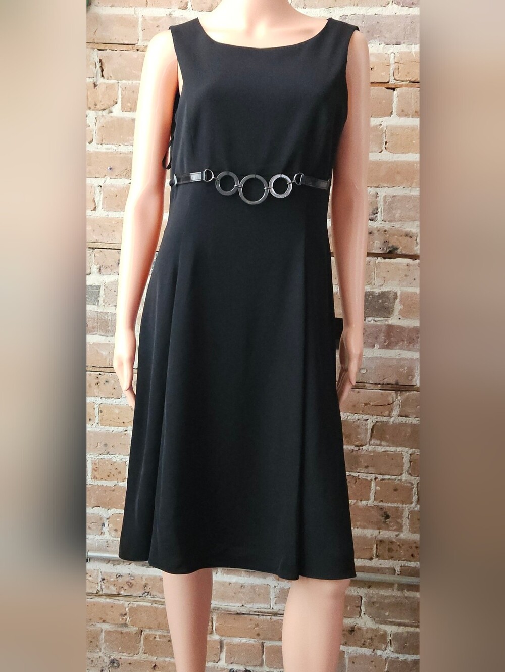 Tahari Alfred S. Levine Black Sleeveless Dress with Ring Accent Size 8